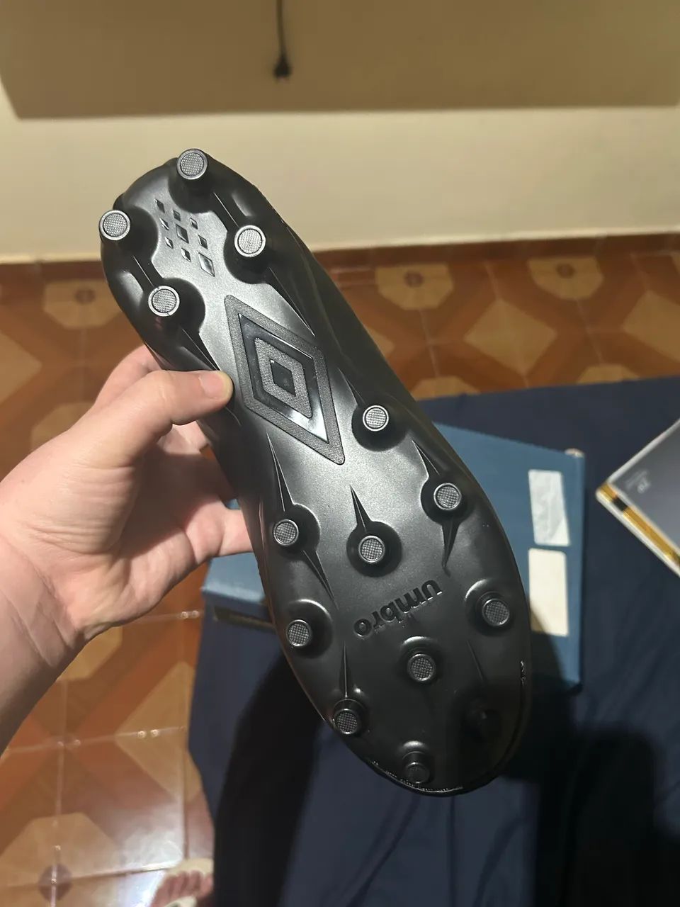 Chuteira Umbro Campo Class - Foto 5