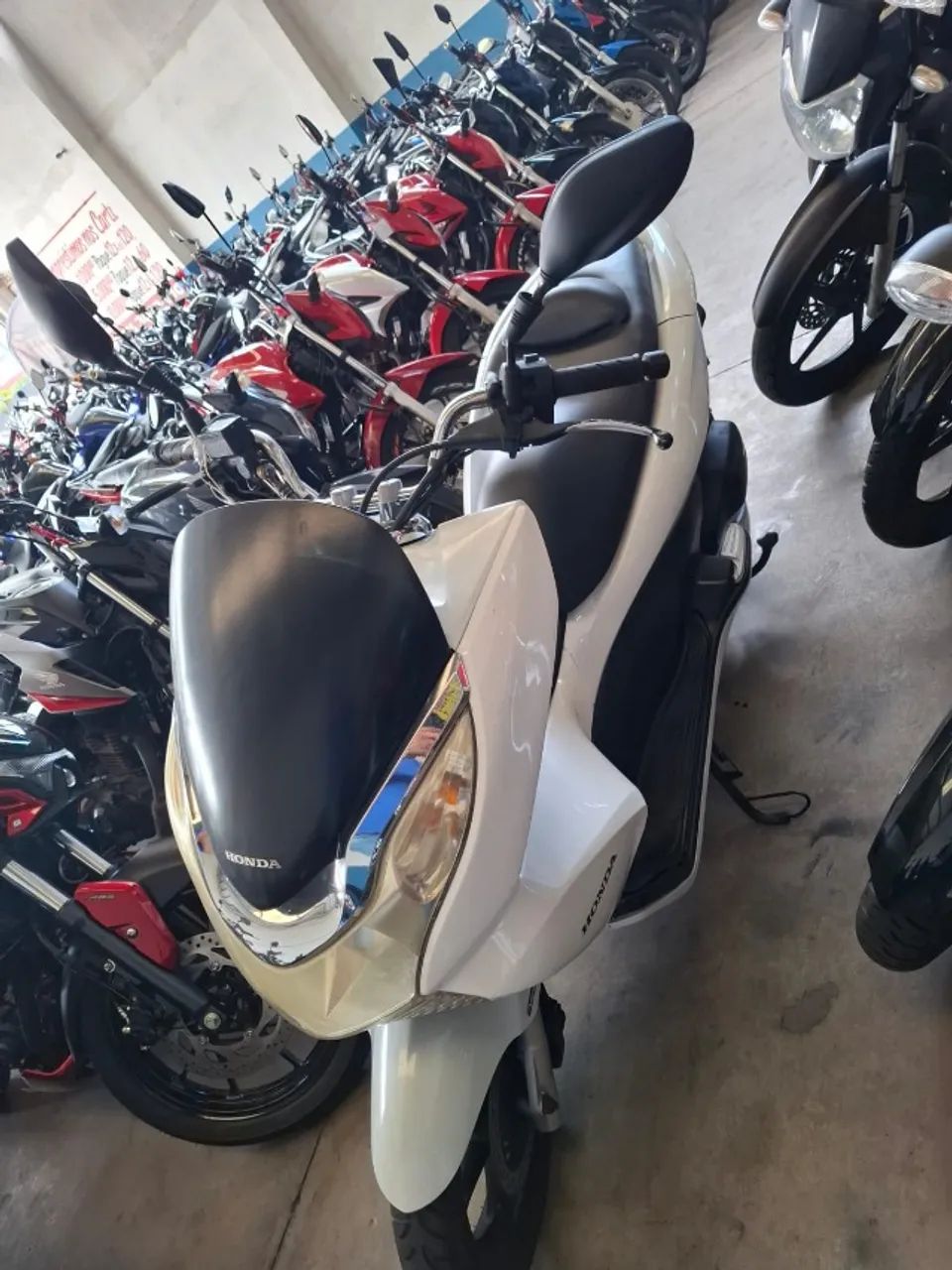 Honda PCX  - Foto 3