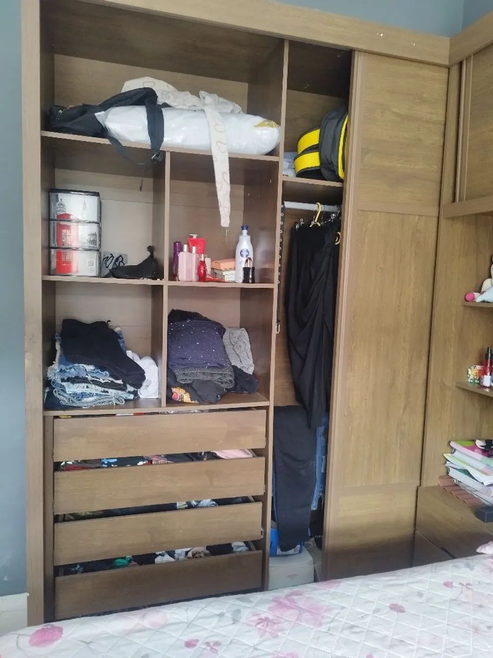 Guarda roupa casal