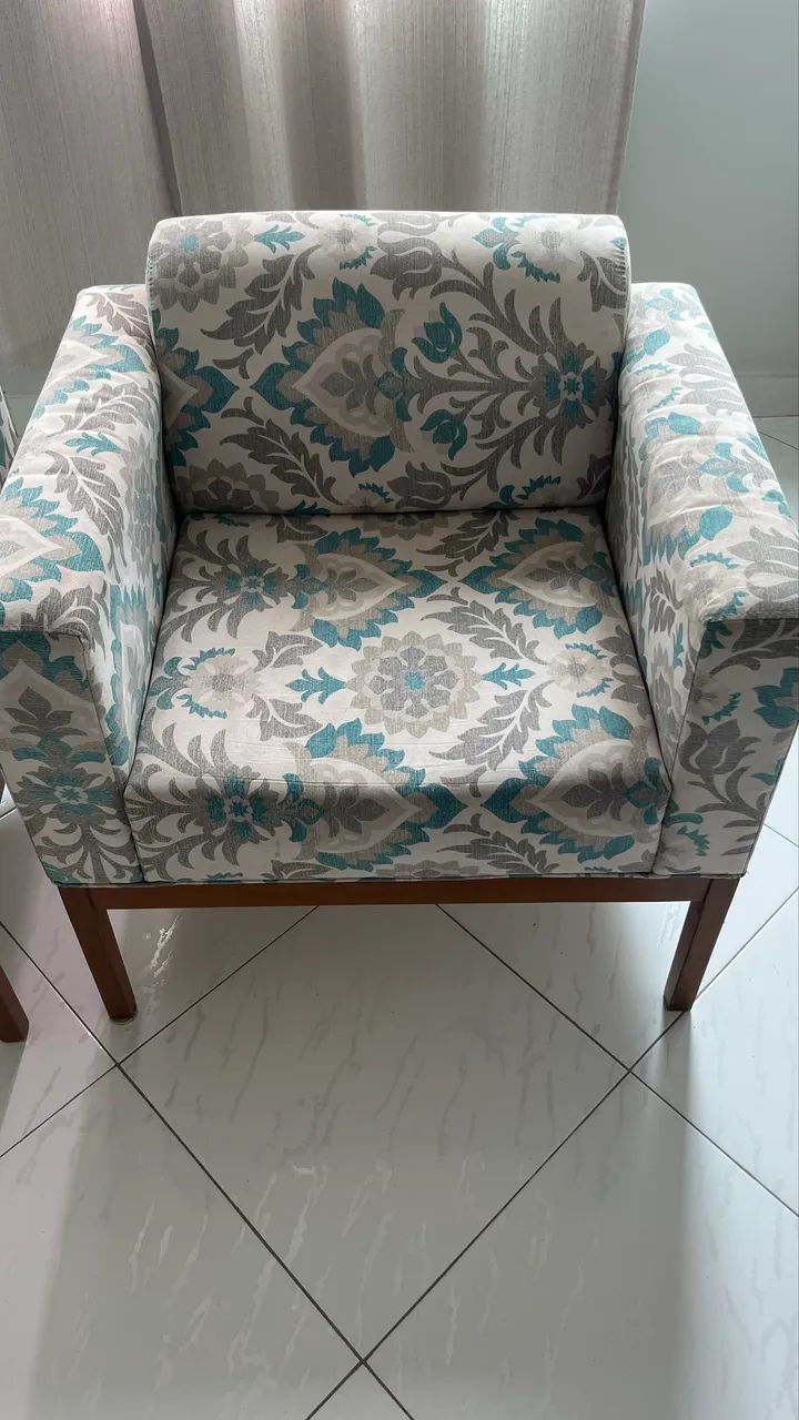 Poltronas e Sofá de 2 lugares - Foto 3