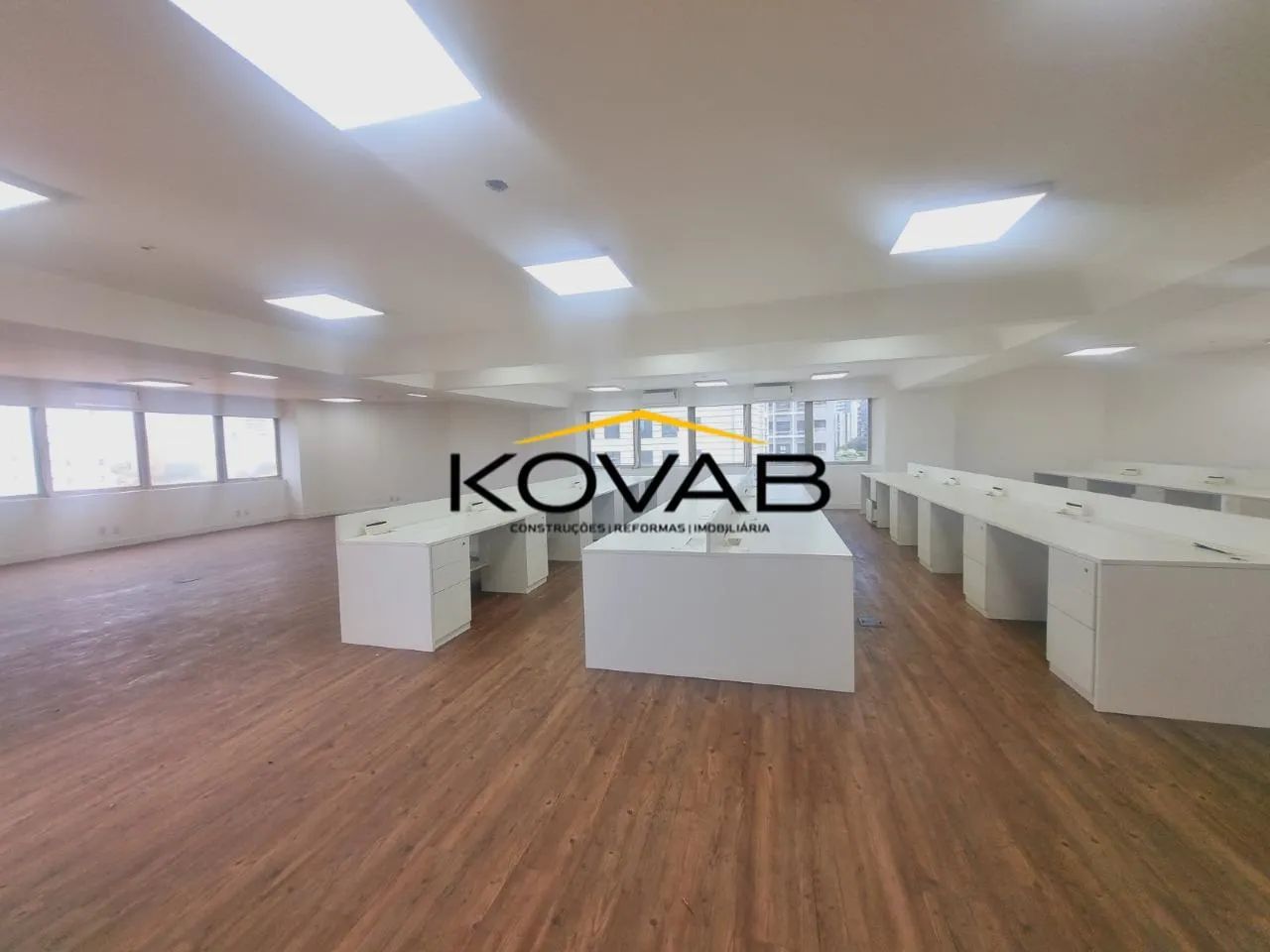Venda sala comercial Berrini - 204m² -Sala reformada