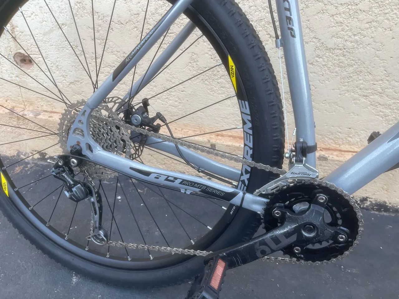 Bicicleta aro 29 - Foto 2