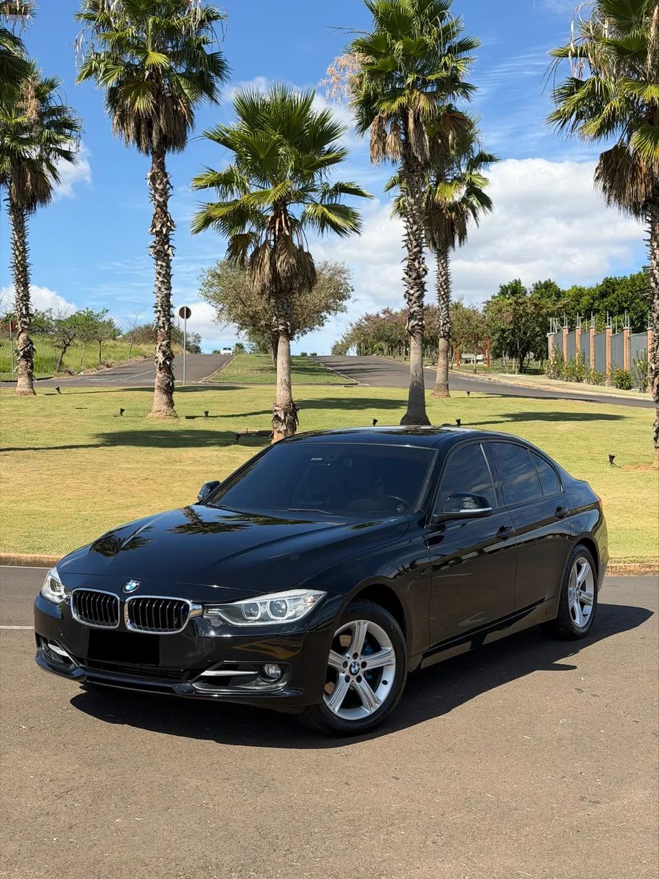 BMW 320I 2015