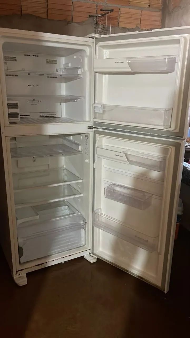 Vendo essa geladeira  - Foto 2