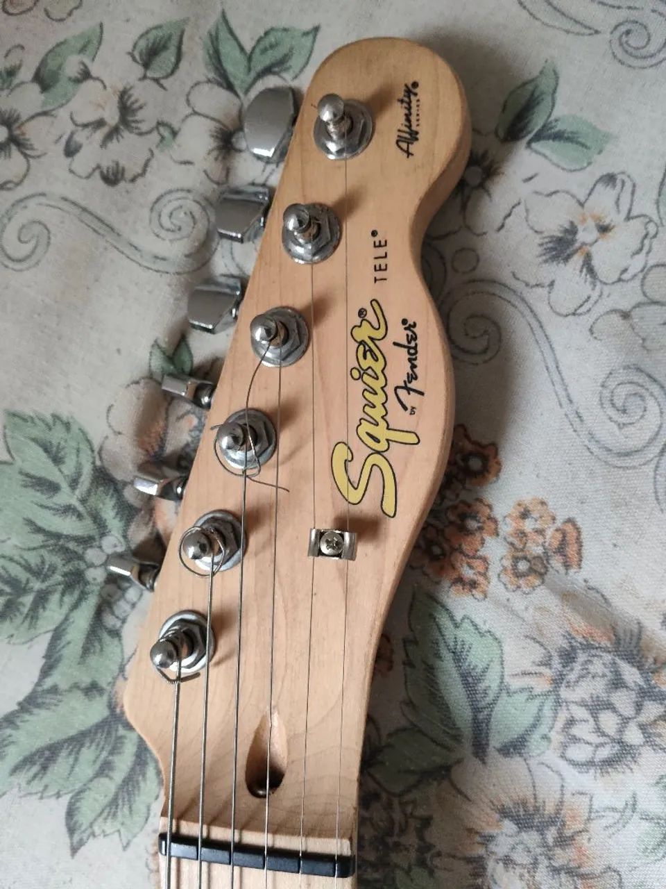 Squier Telecaster ＋おまけ Telecaster squier fender affinity indonésia - Instrumentos