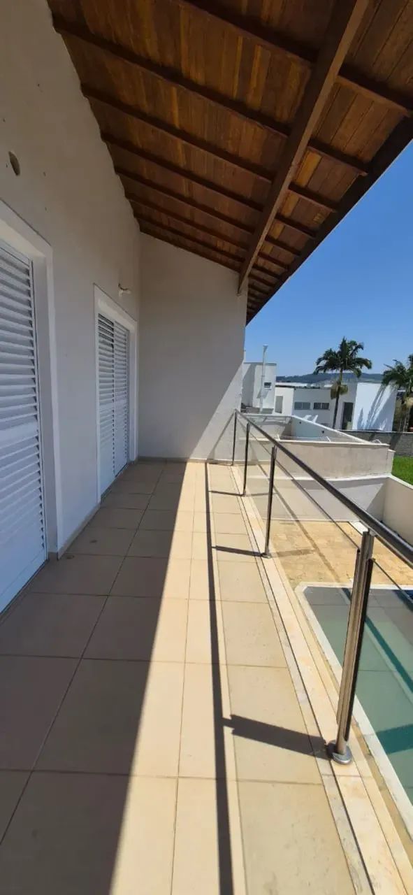 Imóvel para aluguel tem 200 metros quadrados com 3 quartos - Foto 4