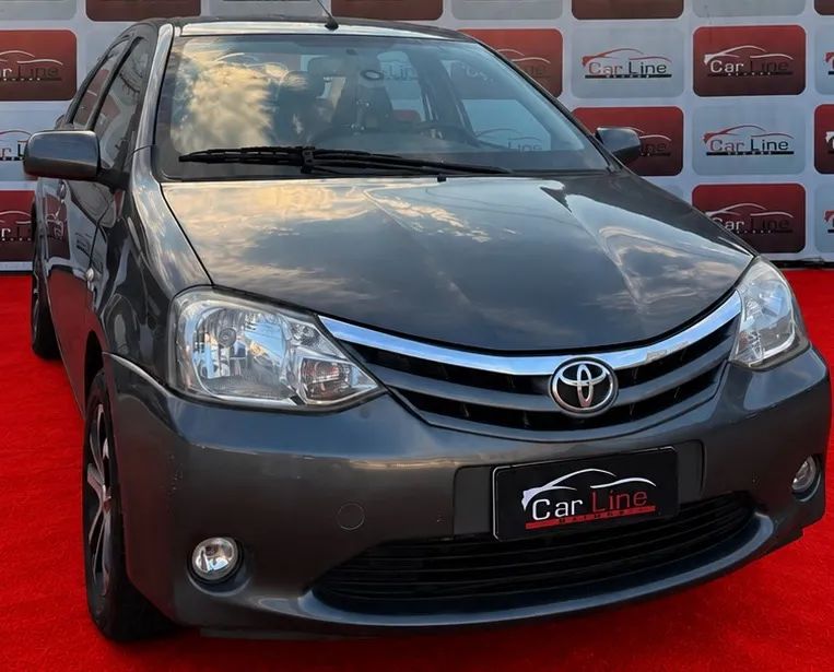 Toyota Etios ETIOS XS SEDAN1.5 FLEX 16V 4P MEC. 2013