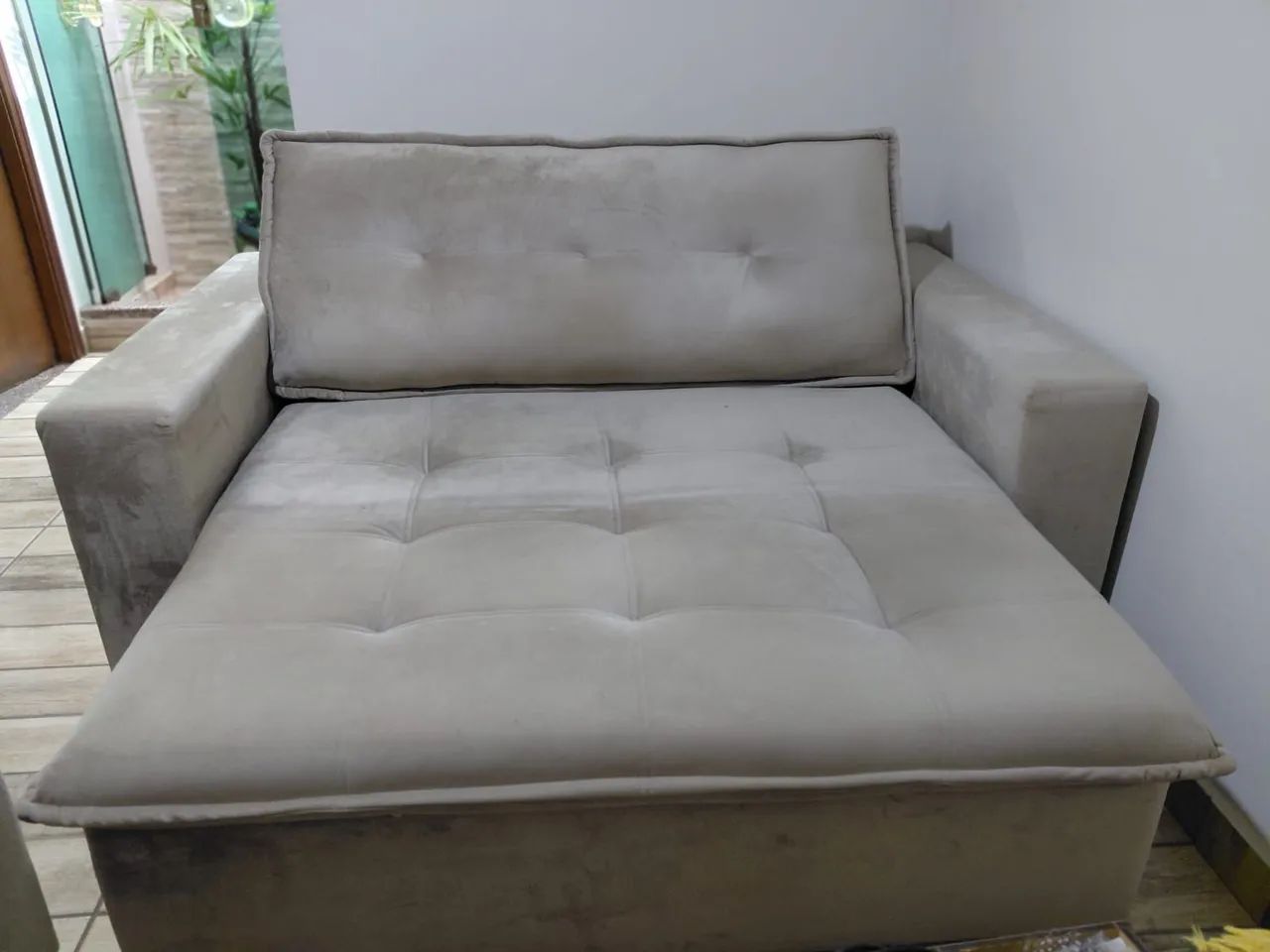 Vende-se sofá somente a vista, não parcelamos - Foto 2