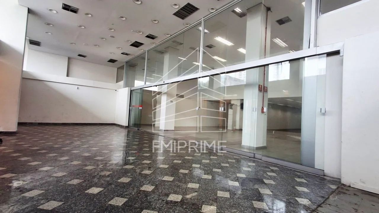 LAPA -GALPÃO COMERCIAL DE 1.450 M2 DE ÁREA CONSTRUÍDA NA LAPA.