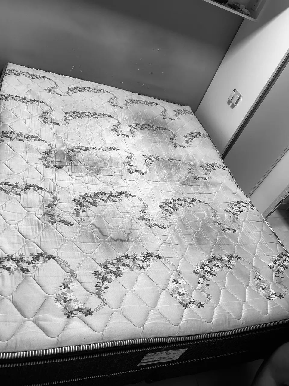 Cama box solteiro e colchão queen  - Foto 4