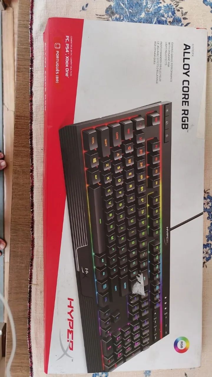 Teclado Hyperx Alloy Core RGB