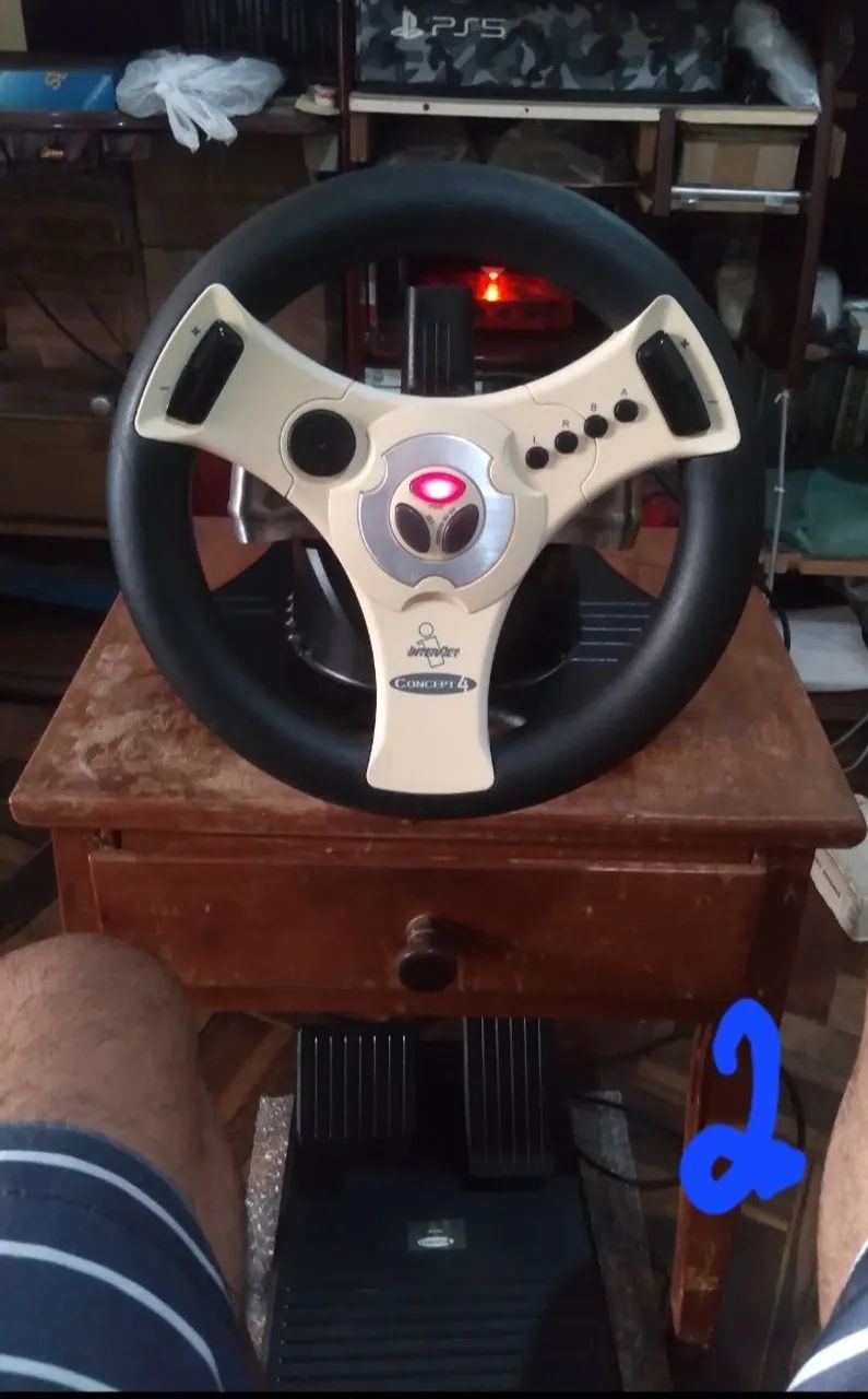 Dreamcast Volante Concept 4 funcionando perfeitamente muito bem conservado.