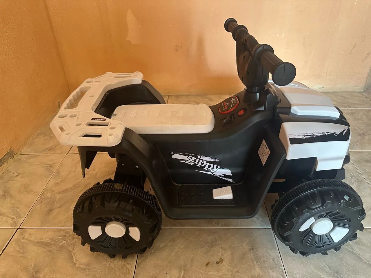 CARRO ELÉTRICO INFANTIL 