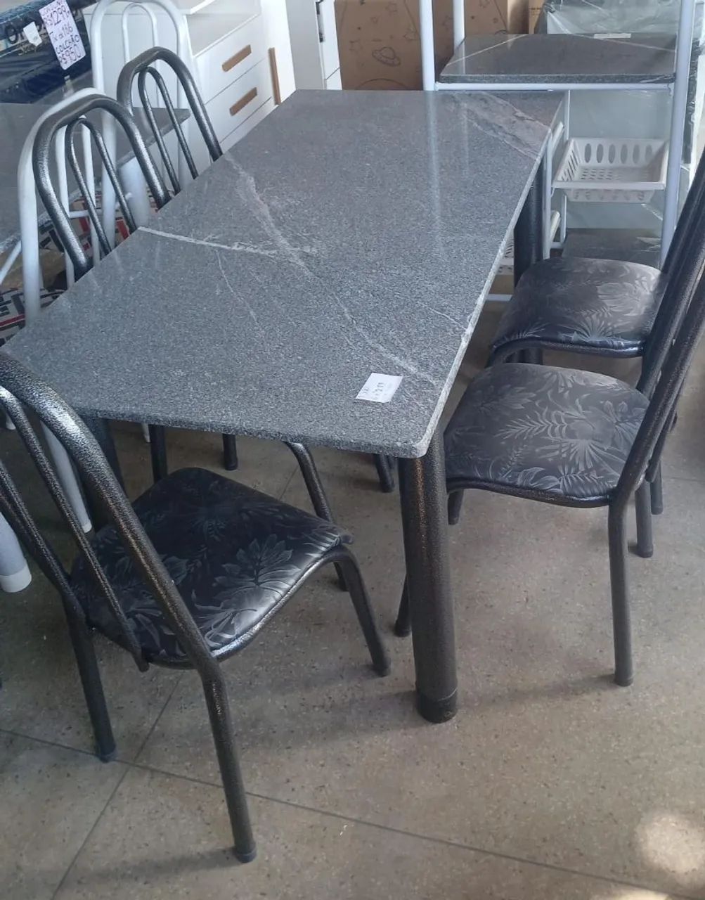 Mesa de 6 cadeiras granito NOVA