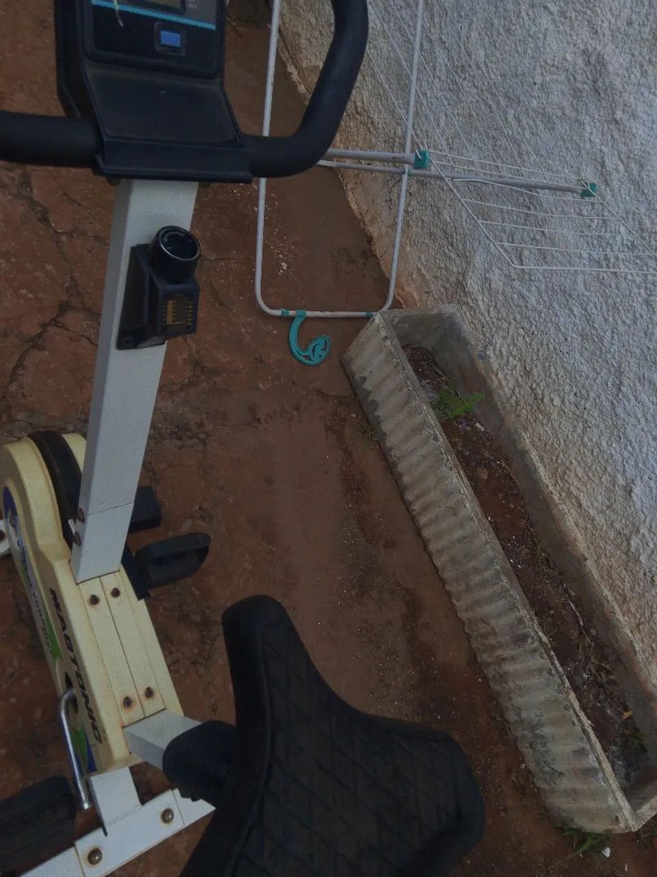 Ergométrica boa e barato pra sai logo funcionando normalmente  - Foto 4