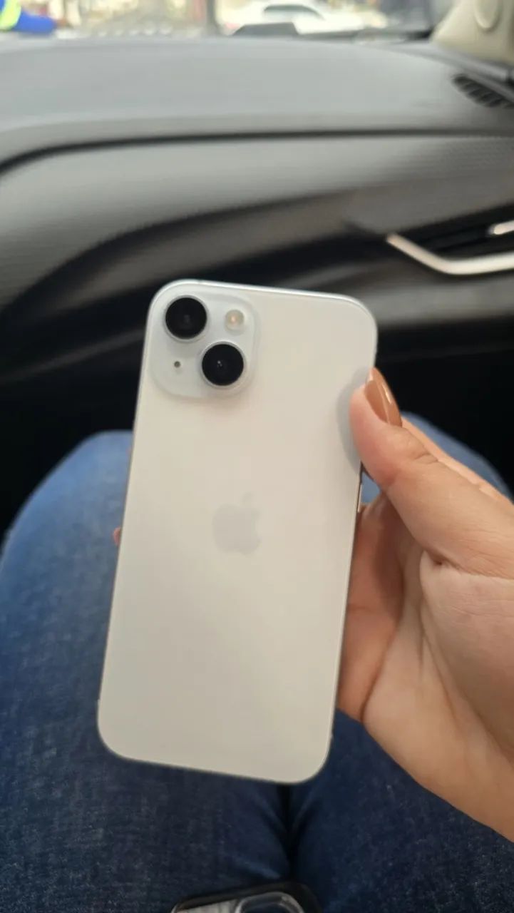 iPhone 15