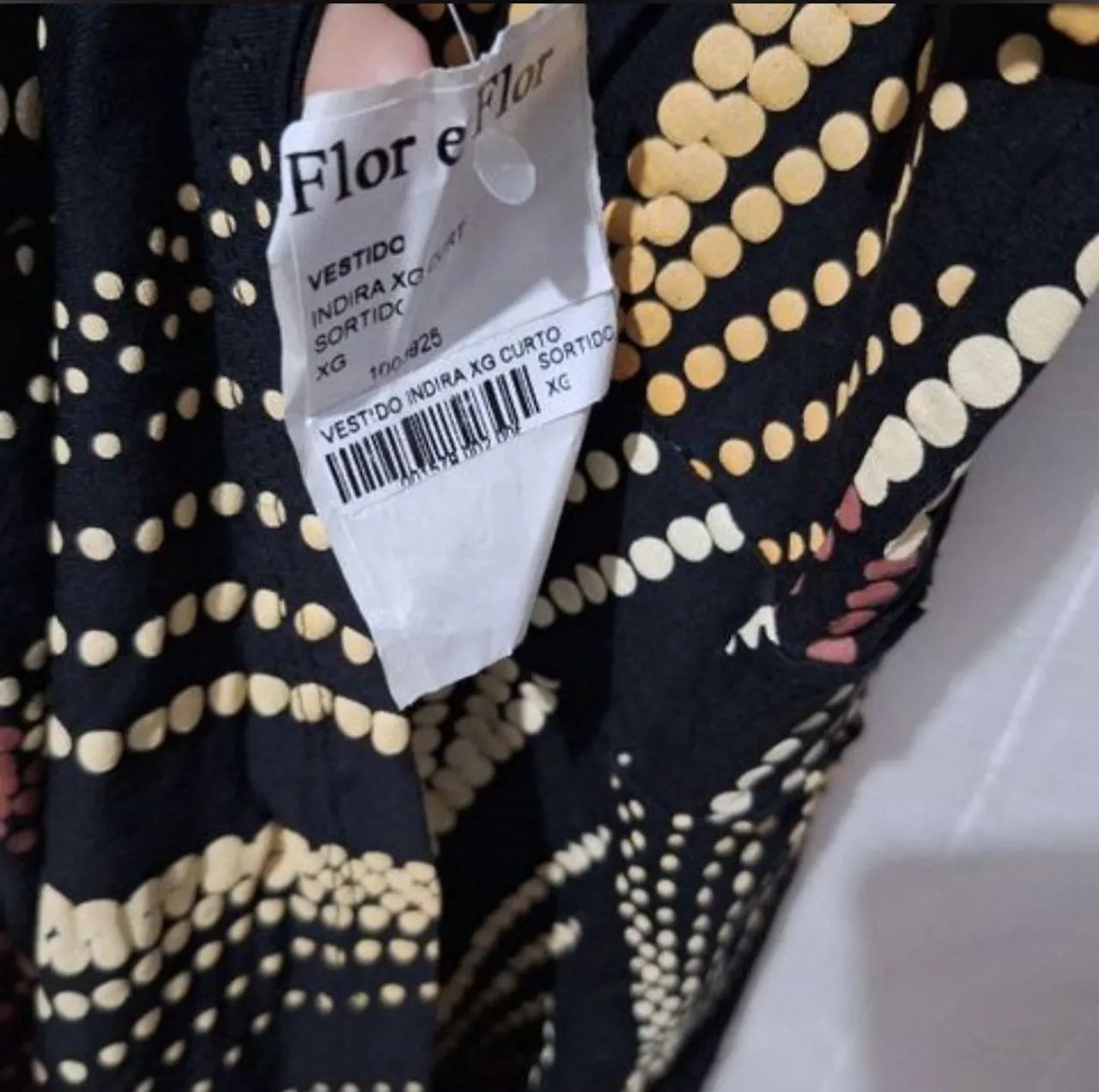 Vestido preto estampado  - Foto 5