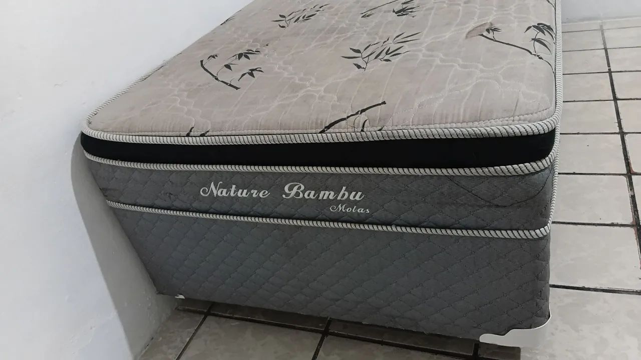Vende cama box de solteiro valor 350 - Foto 4