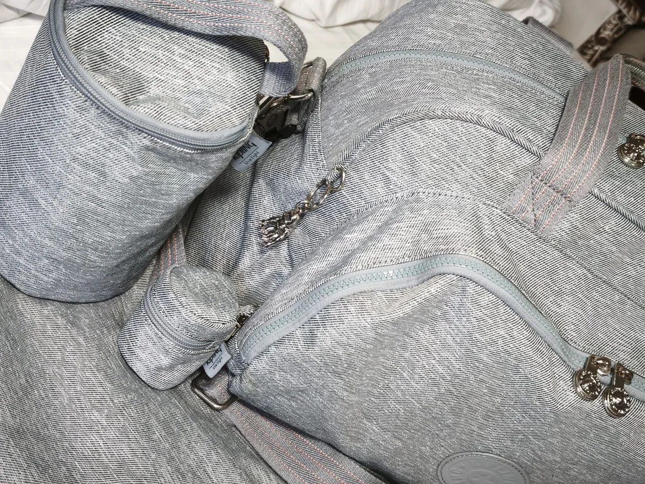 Bolsa Maternidade Kipling Camama Jeans Claro - Foto 3