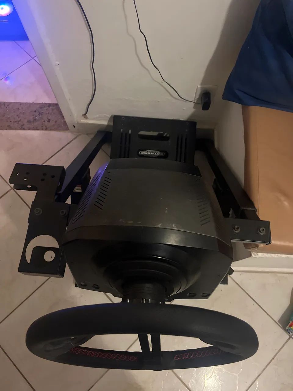 simulador thrustmaster ts-pc com suporte - Foto 2