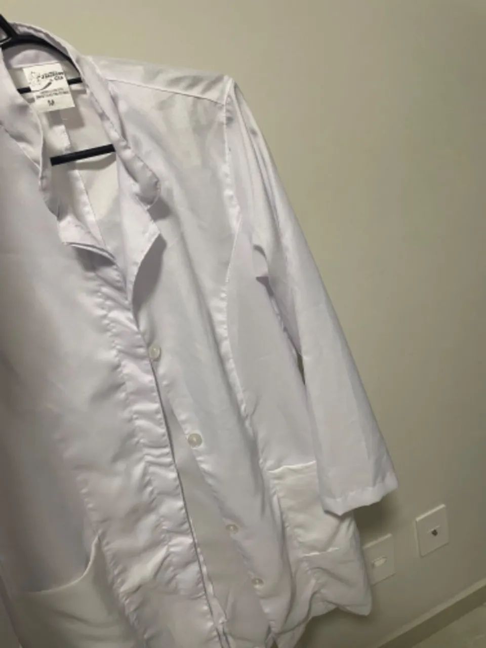 Jaleco branco com manga longa  - Foto 3