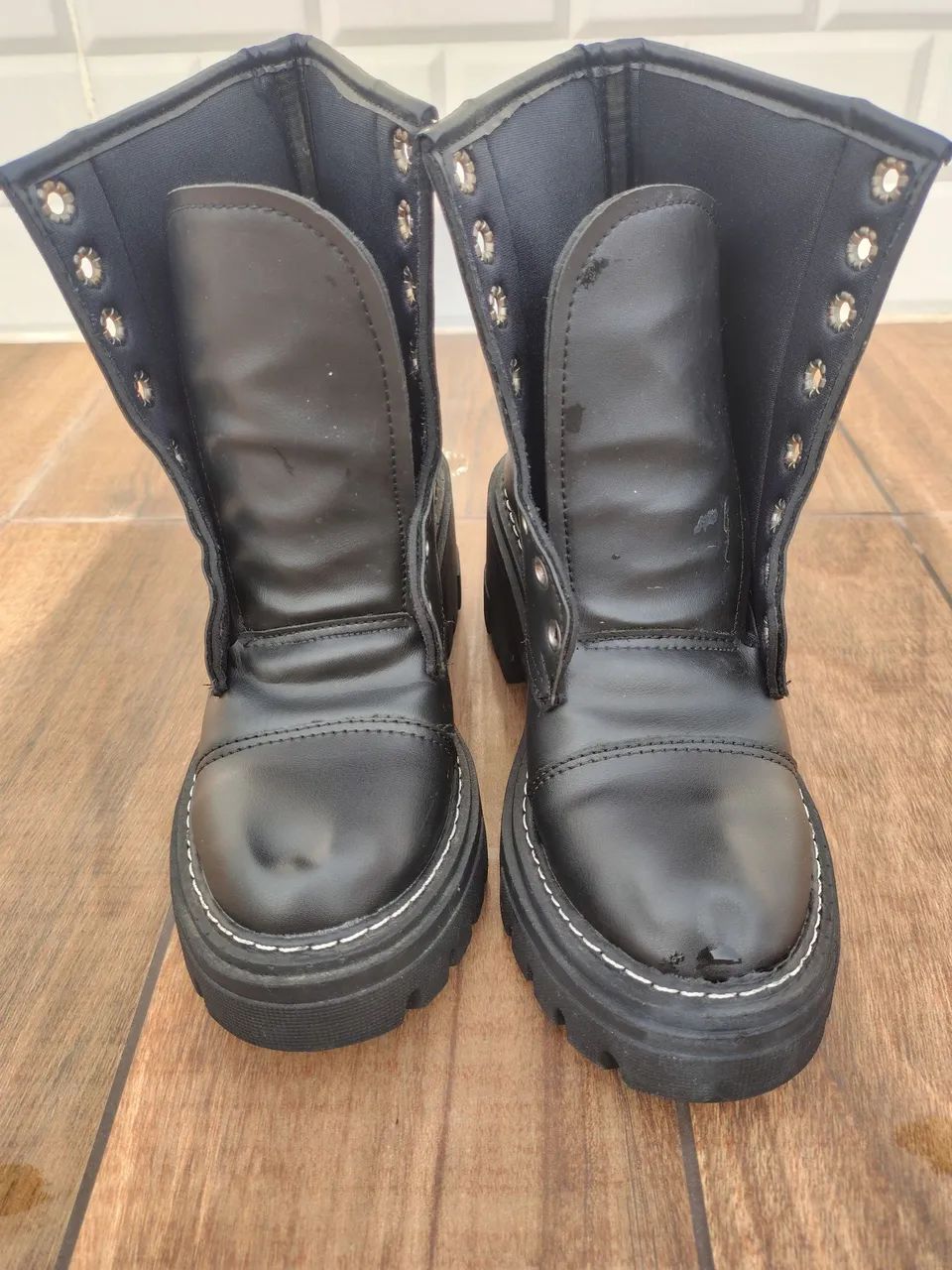 Bota coturno 