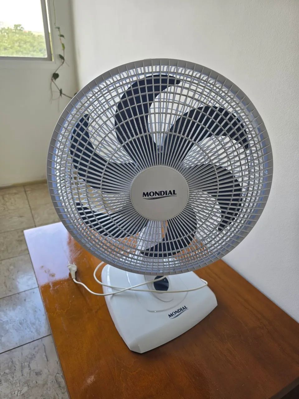 Ventilador branco 