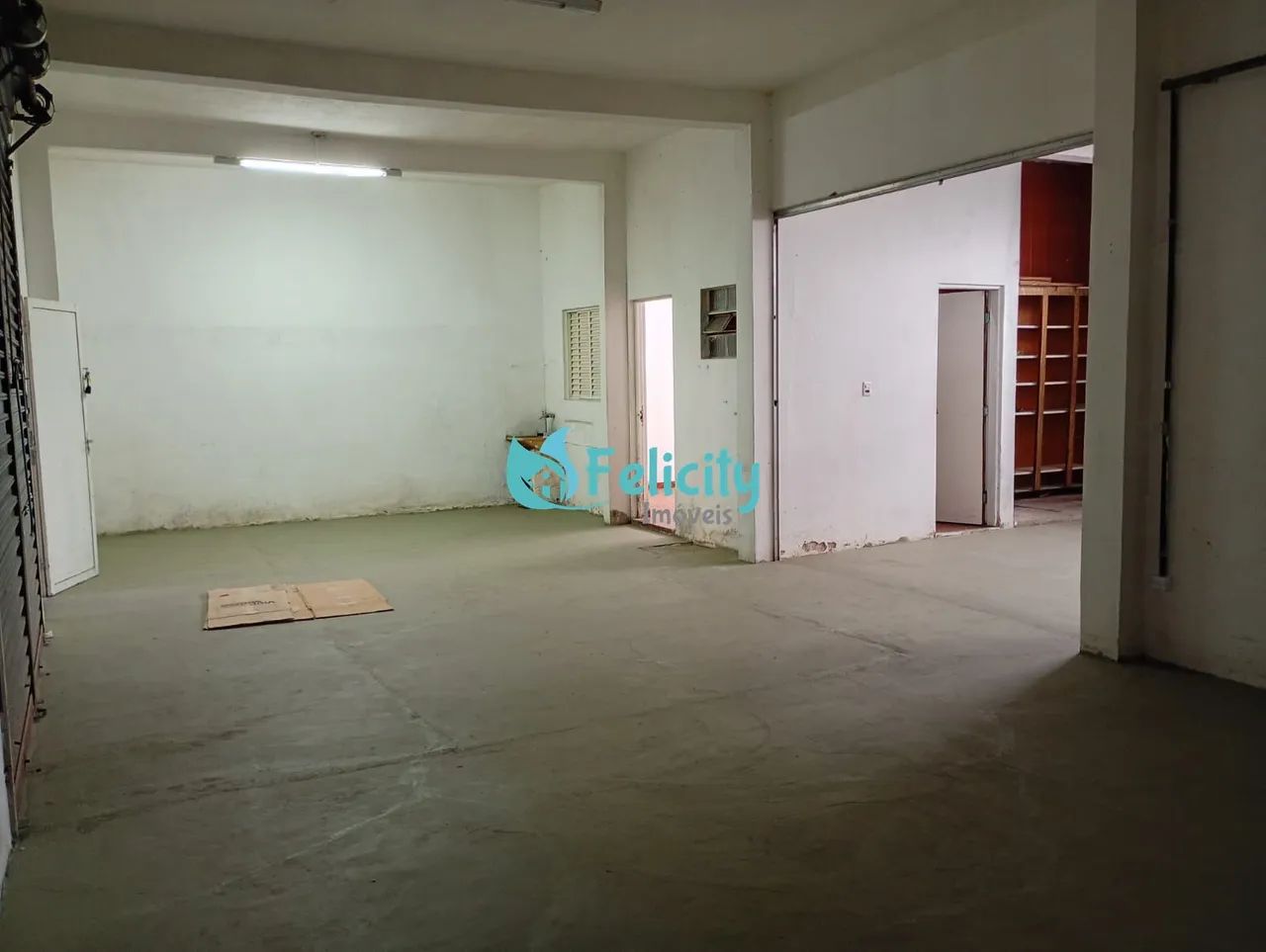 Salão Comercial 150 m² para Locação