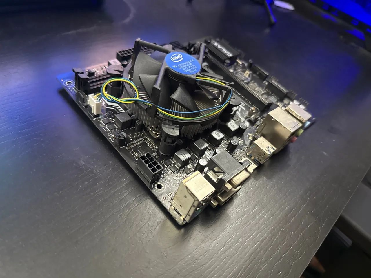 Kit I3 10100F + Placa mãe Galax H410M - Foto 3