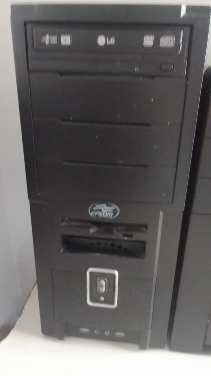 Gabinete ATX (da Epcom)