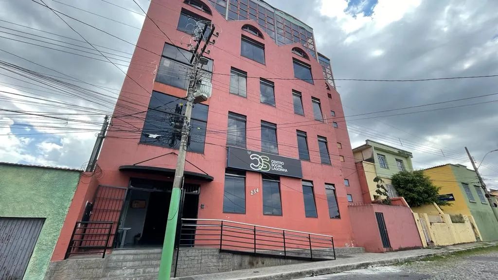 Prédio Comercial bairro São Cristovão.