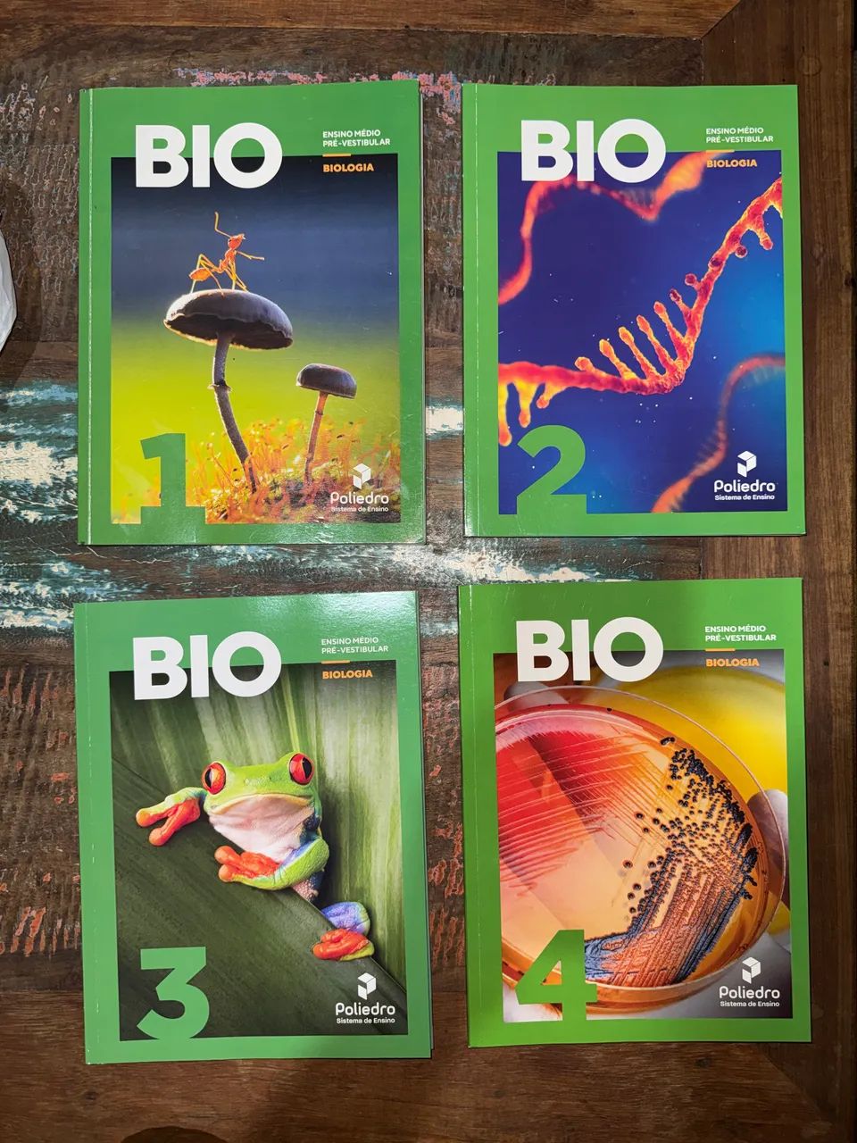 Livros Poliedro Biologia