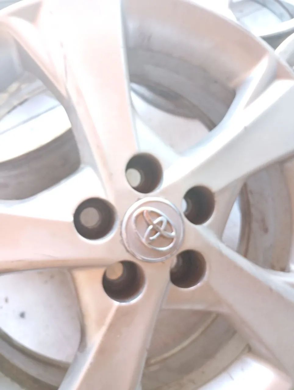 Rodas 16 corolla  - Foto 4