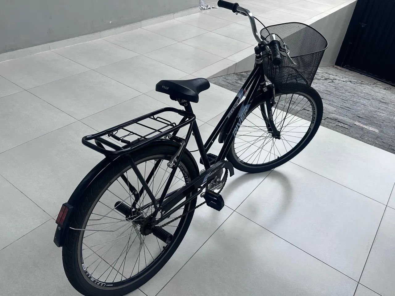 Bicicleta poly