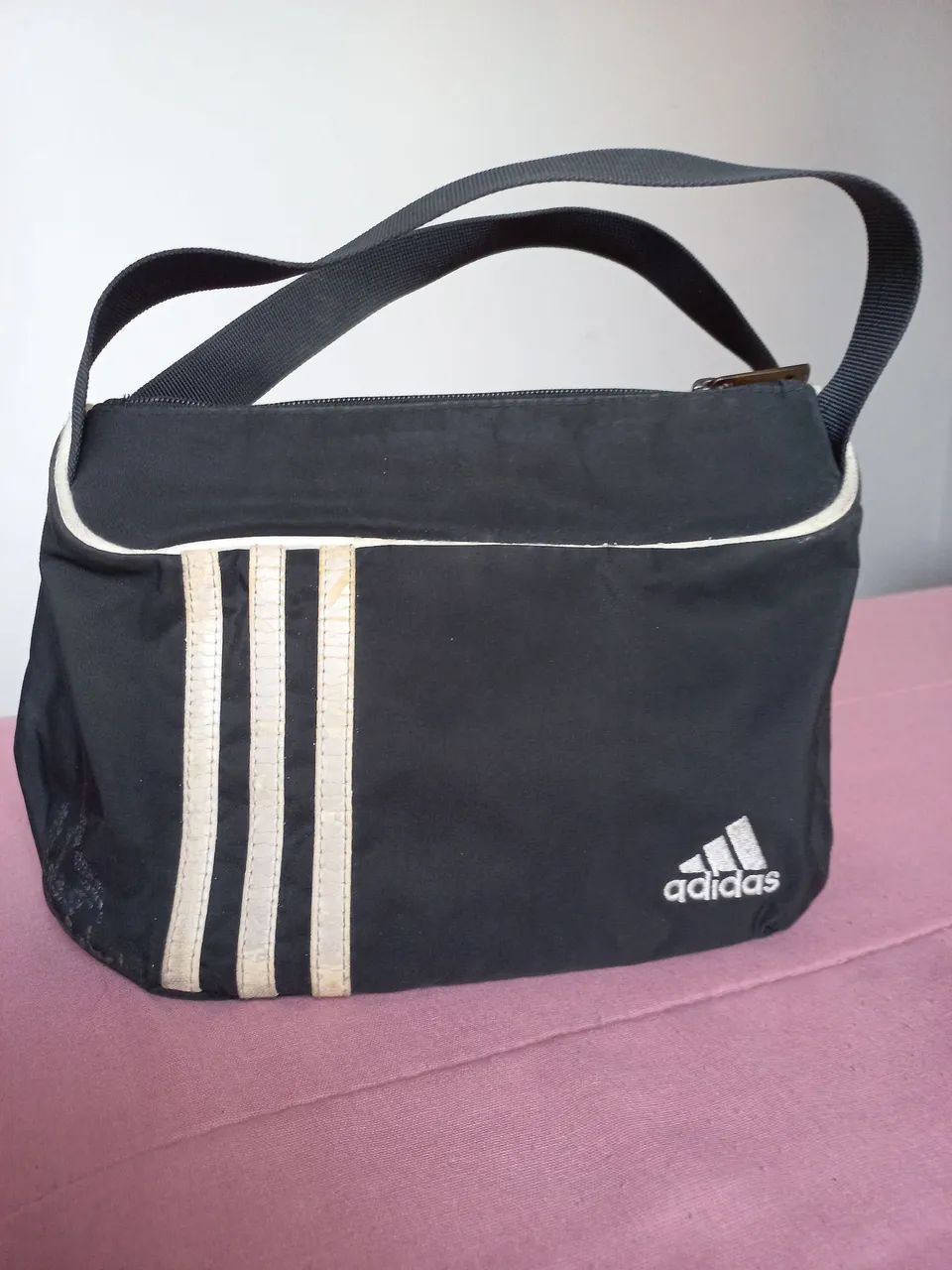 Bolsa Adidas usada(23x12)