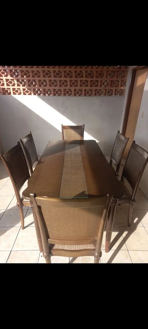 Mesa Trevisan de madeira nobre  - Foto 4