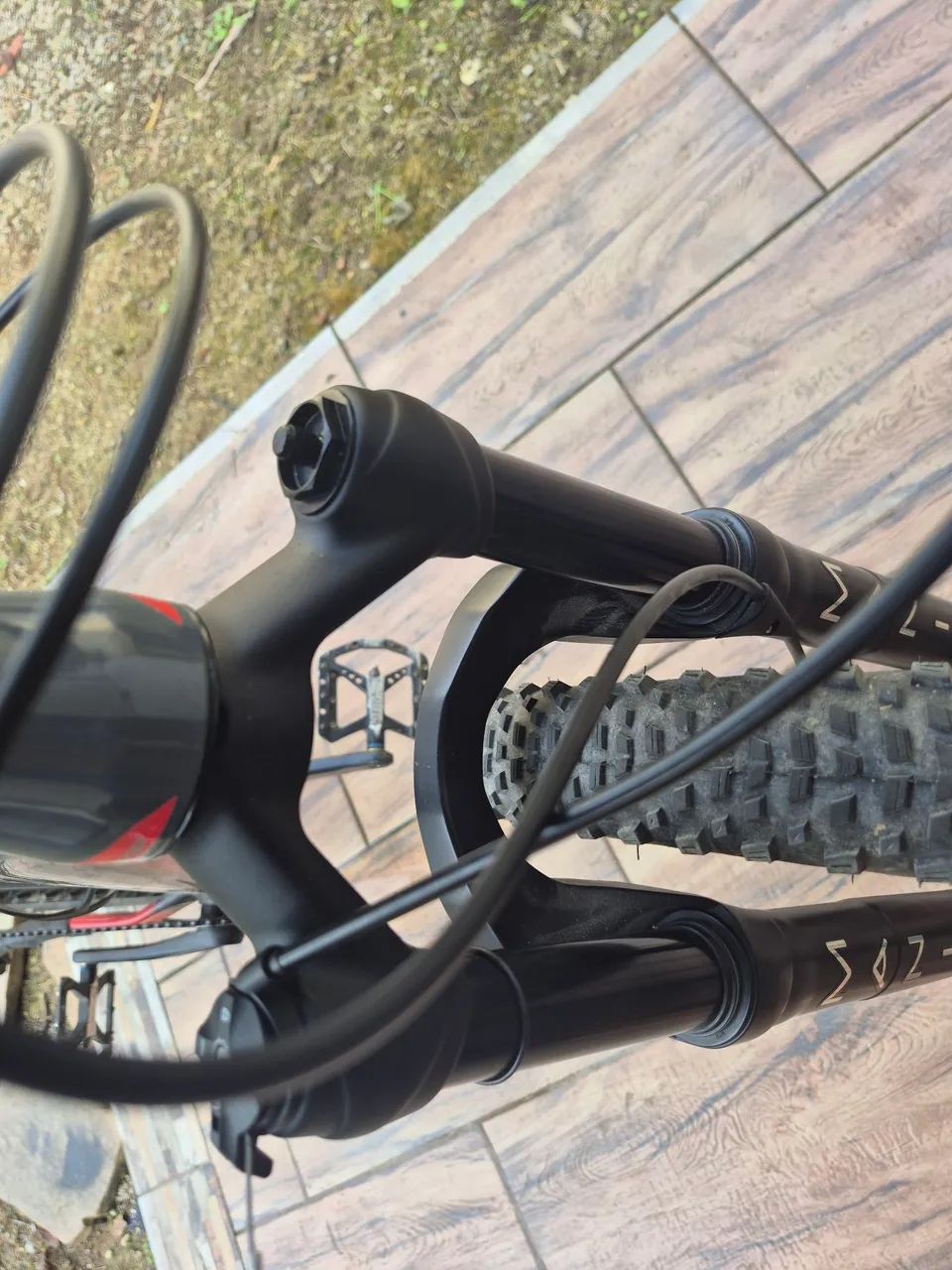 Suspensão Manitou marchet cmp 29 - Foto 2