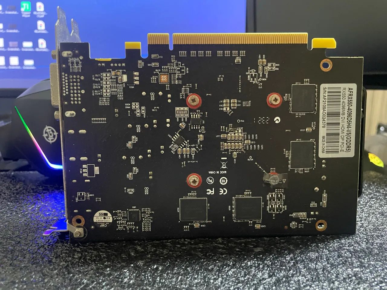 Rx 550 4GB (placa de vídeo ) - Foto 3