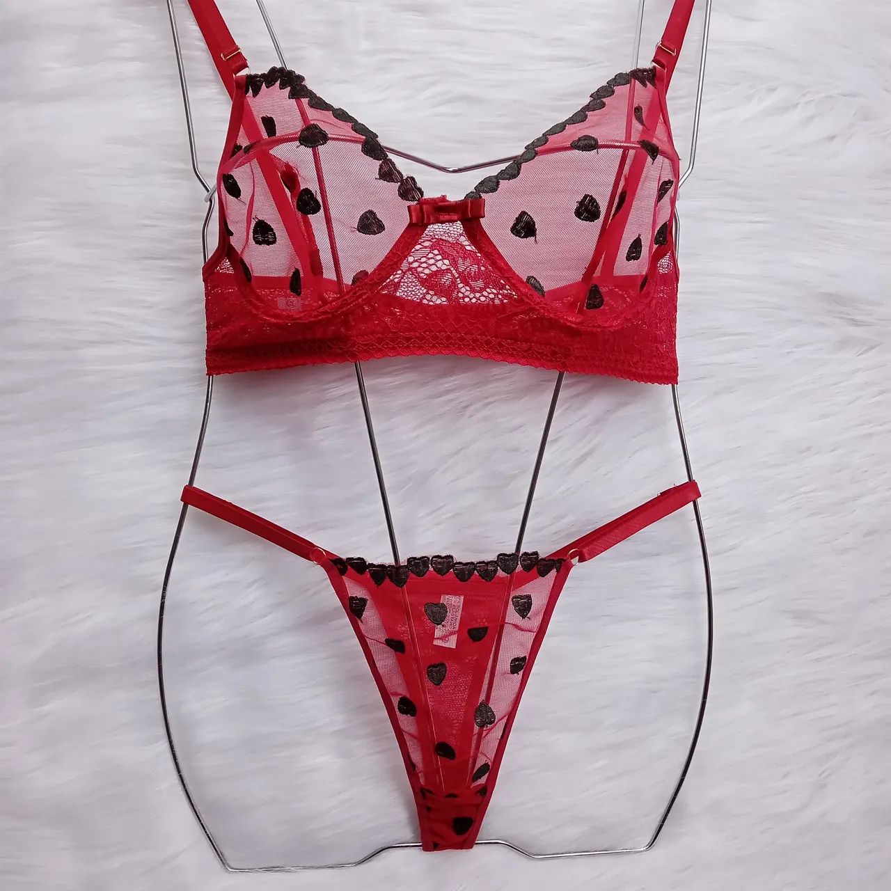 Conjunto lingerie em tule bordado e renda 