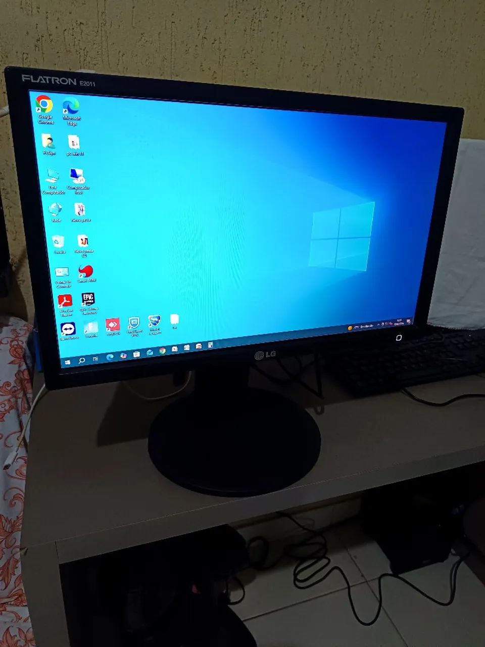 Monitor LG de 20 polegadas  - Foto 2
