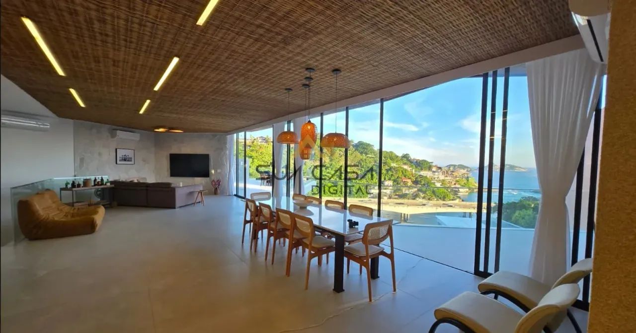 Casa com Vista Panorâmica para a Barra da Tijuca  Joá REF: CA0033