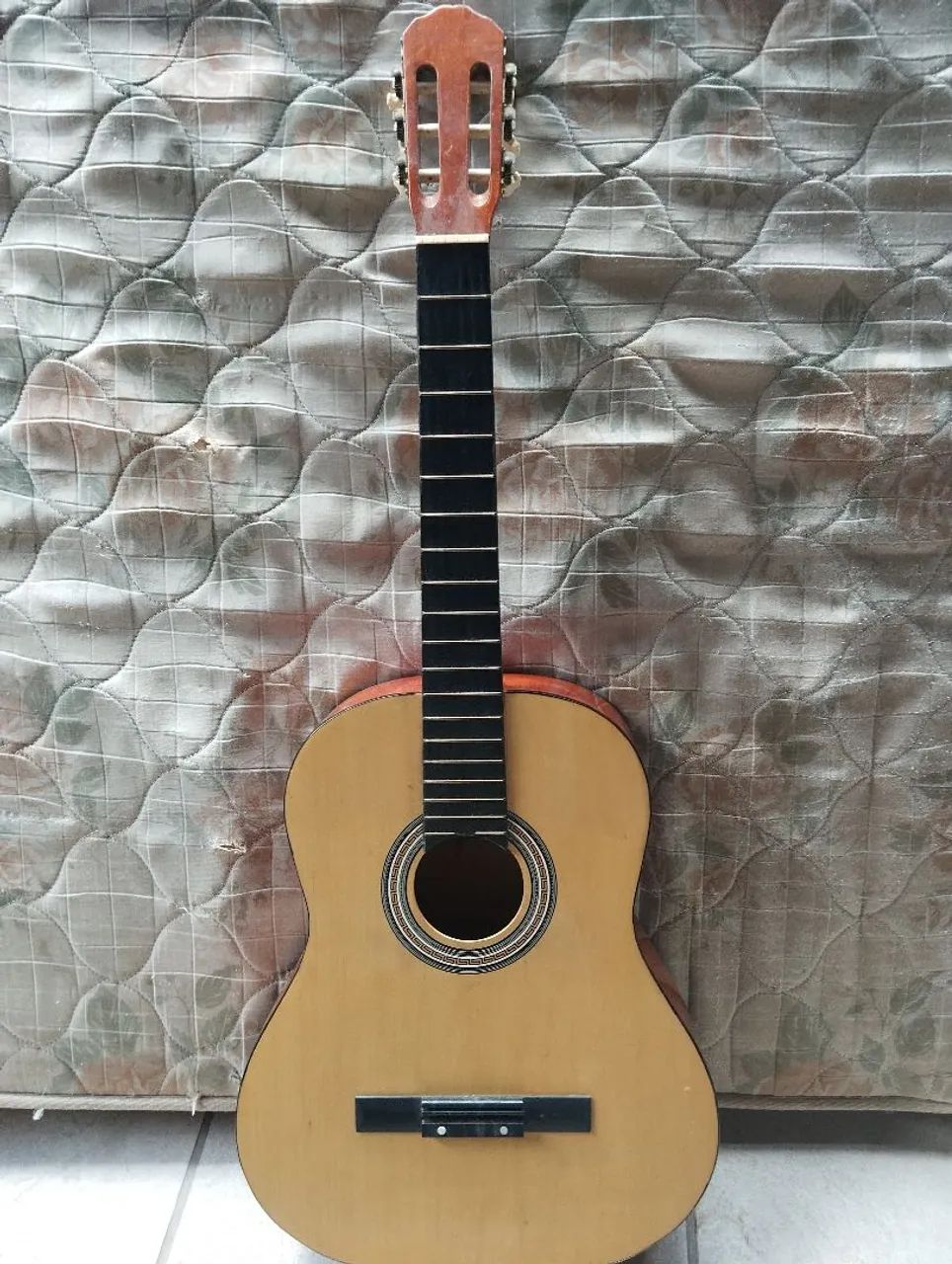 Violão aprendiz 