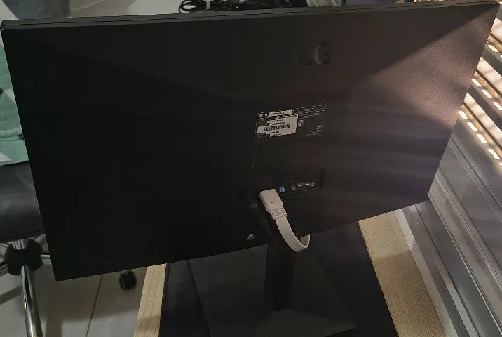 Monitor LG 21,5" Full HD (22MK400) - Foto 4