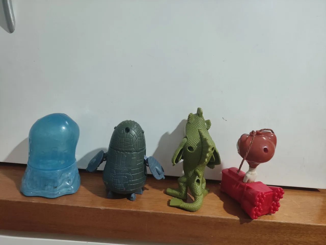 Miniatura coleção MC Donald's monstros vcs alienígenas