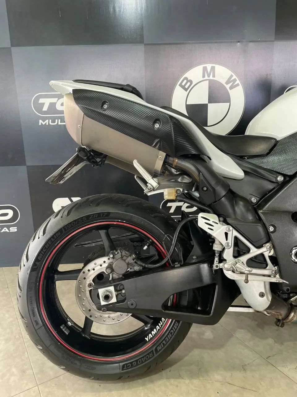 YAMAHA YZF R1 2010  - Foto 2