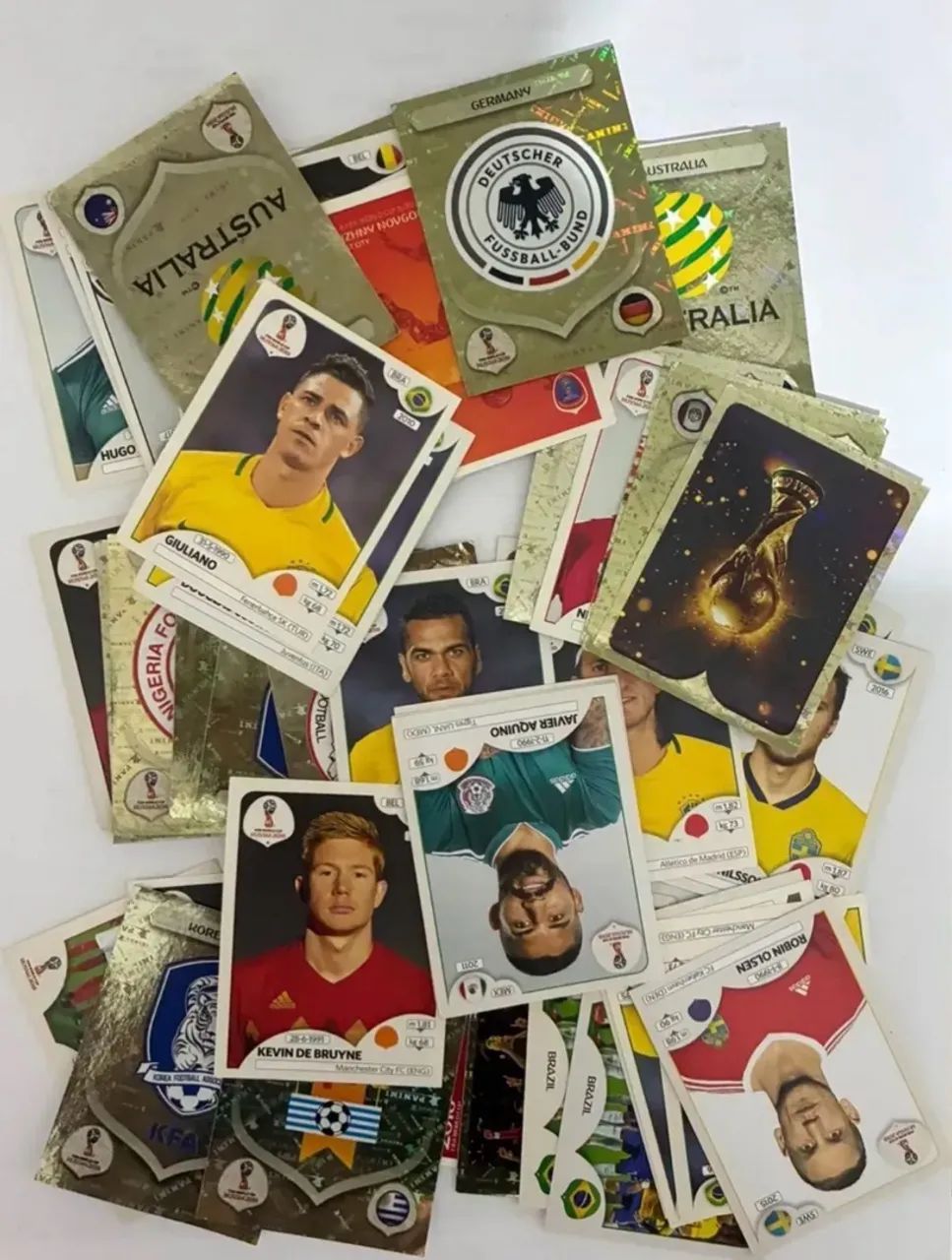 Troco figurinhas da copa 2018! Alguém tem?