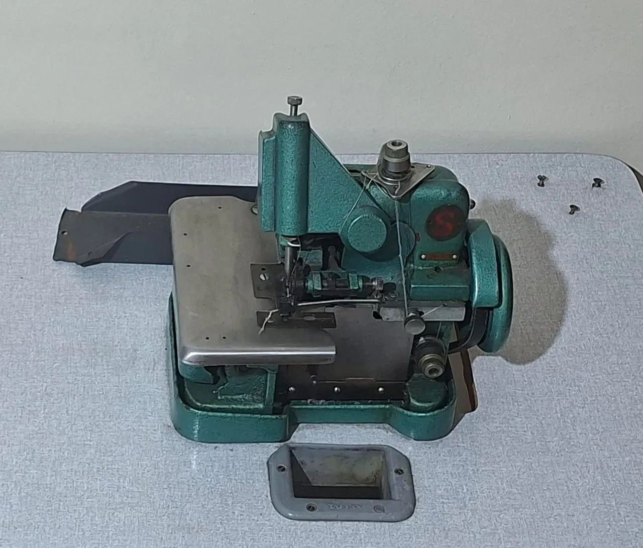 Máquina overlock semi industrial - Foto 2