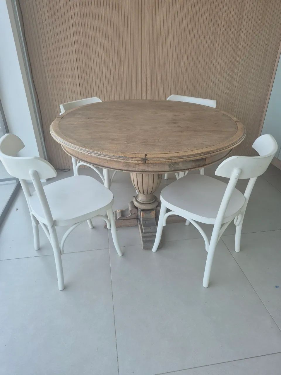 Conjunto Mesa e 4 cadeiras - Foto 3