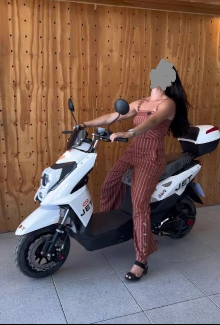 Autopropelido Jet 1000 W - Foto 4