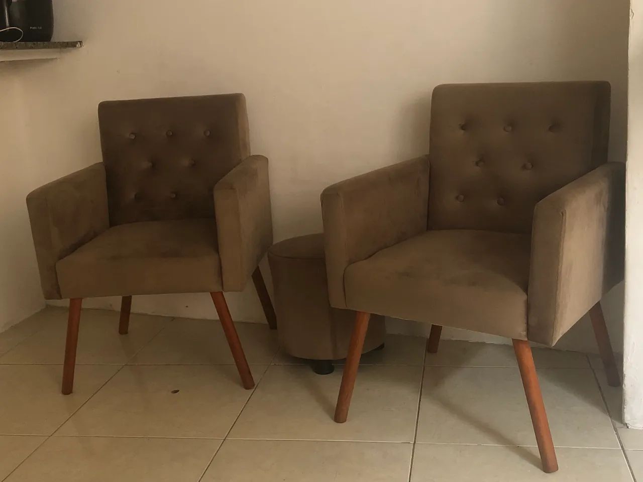Poltronas + Puf - Foto 2
